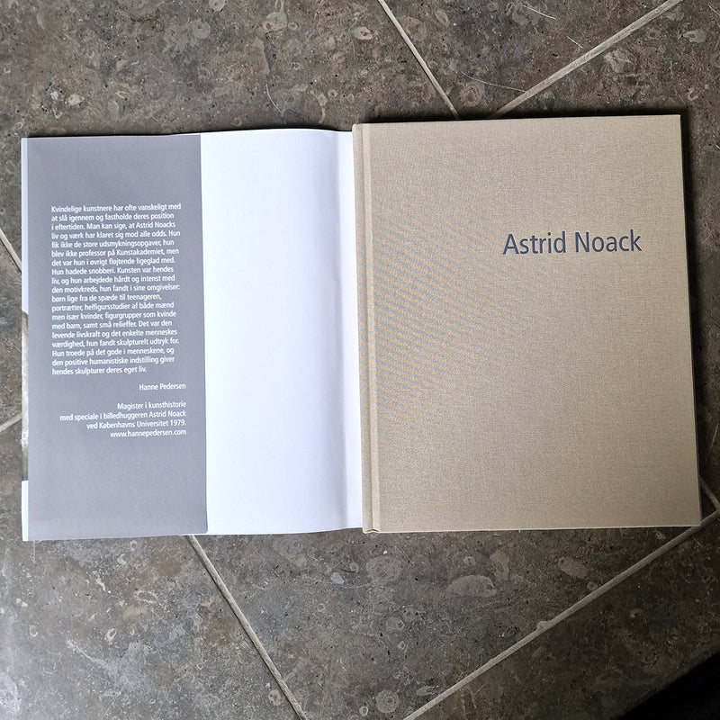 Hanne Pedersen | Stærkere end livet. Astrid Noack 1888-1954. Billedskærer og billedhugger